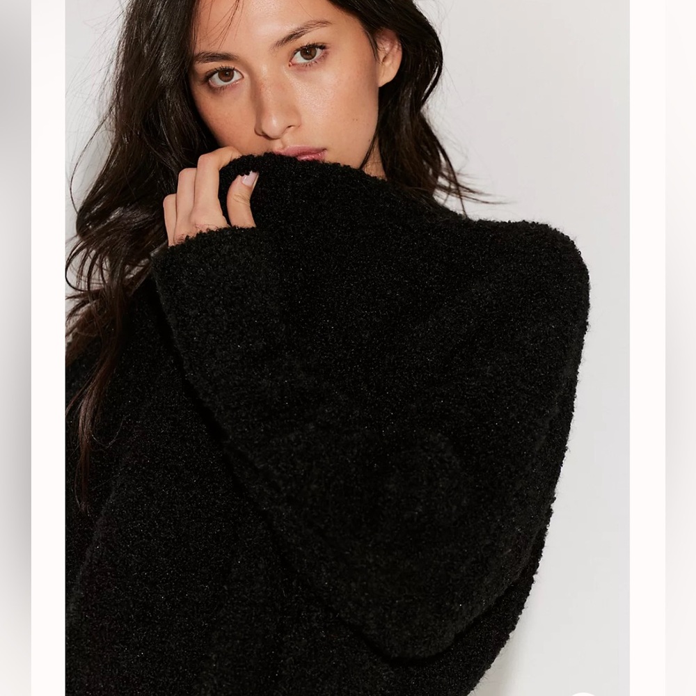 NWT Free People We The Free Stormy Pullover Black Women's Sweater - Picture 3 of 3